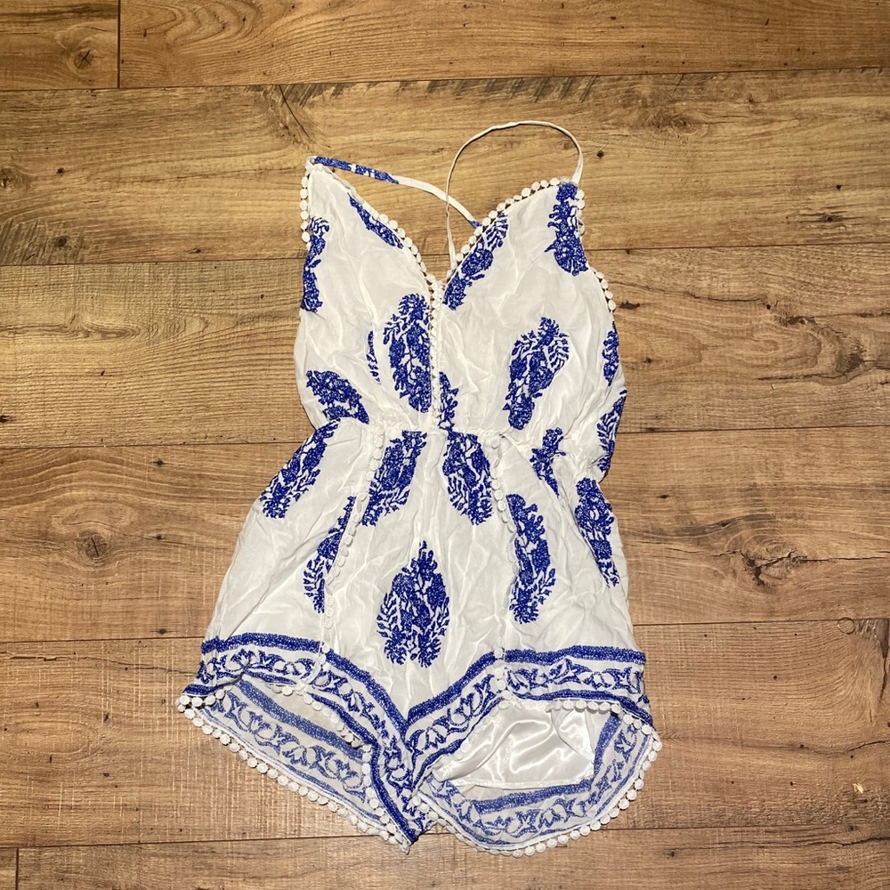 Romper - Picture 2 of 3